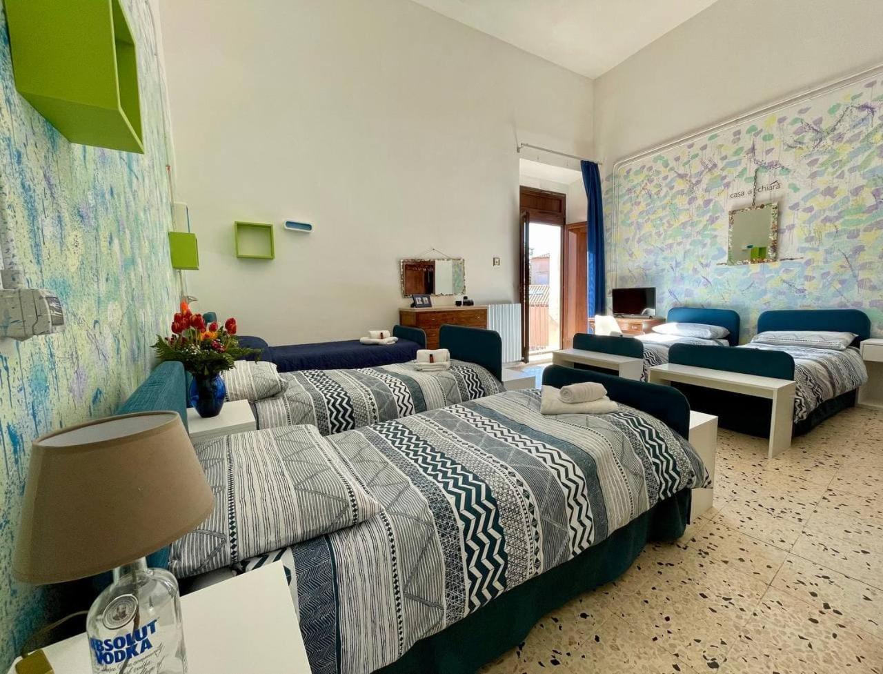 بيت شباب Casa Di Chiara كروتوني المظهر الخارجي الصورة