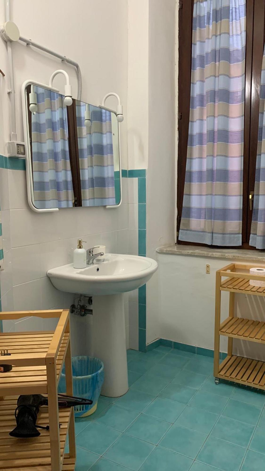 بيت شباب Casa Di Chiara كروتوني المظهر الخارجي الصورة
