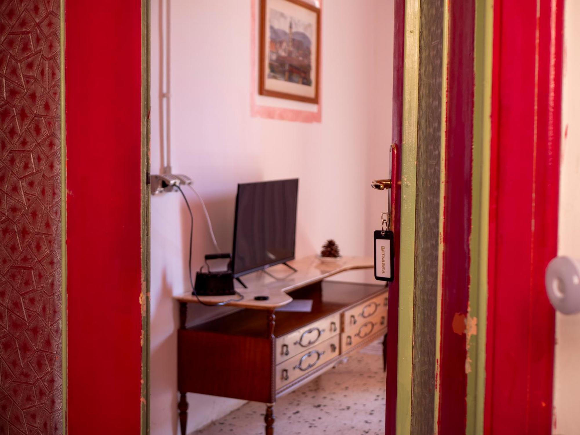 بيت شباب Casa Di Chiara كروتوني المظهر الخارجي الصورة